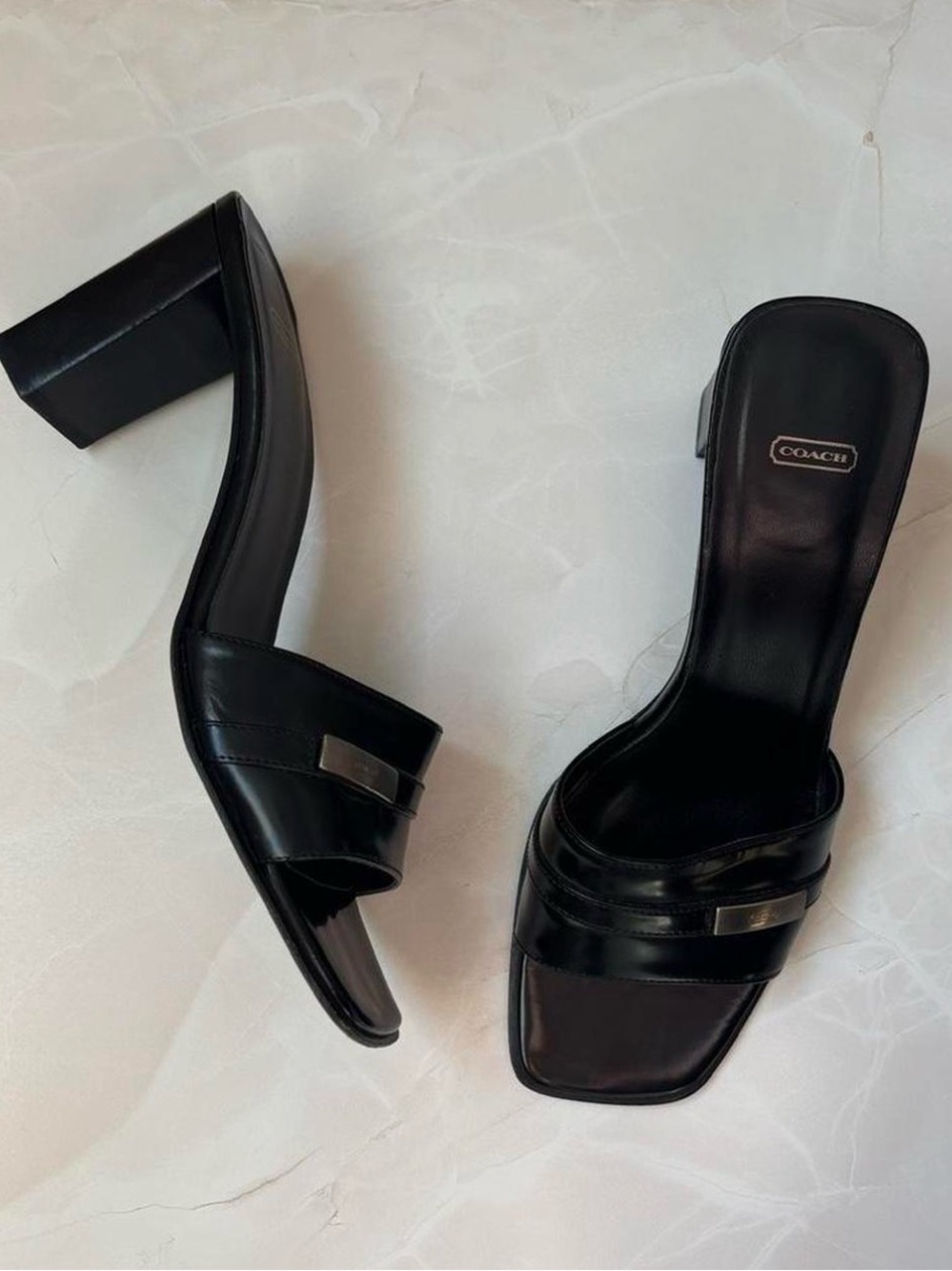 VINTAGE Y2K 90s Coach Heels (Black and Size 7)